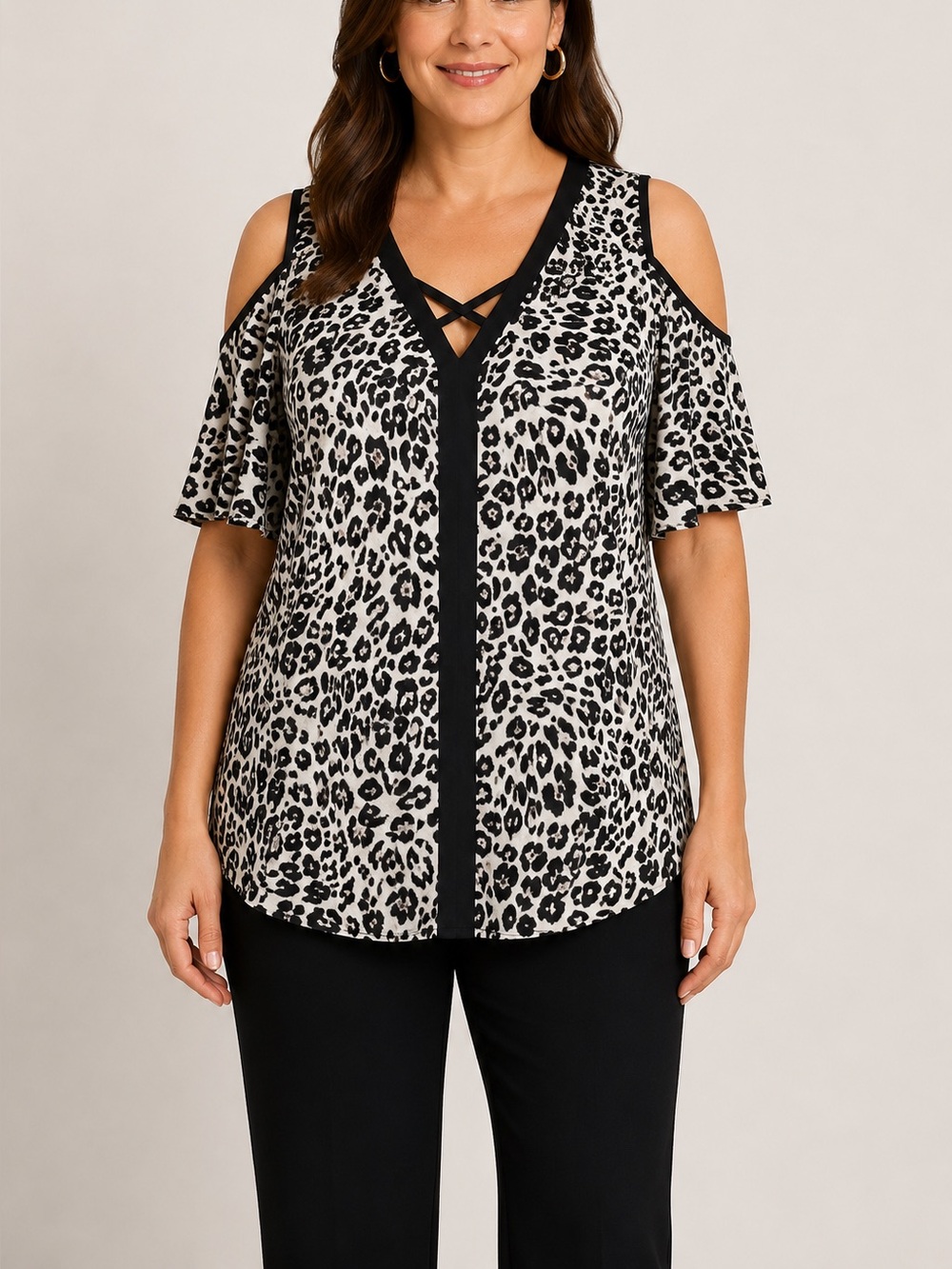 Chico’s Leopard Print Cold Shoulder Blouse Boho Resort Vacation Chic‎ Size 3